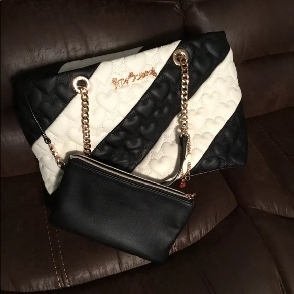 betsey johnson split decision tote